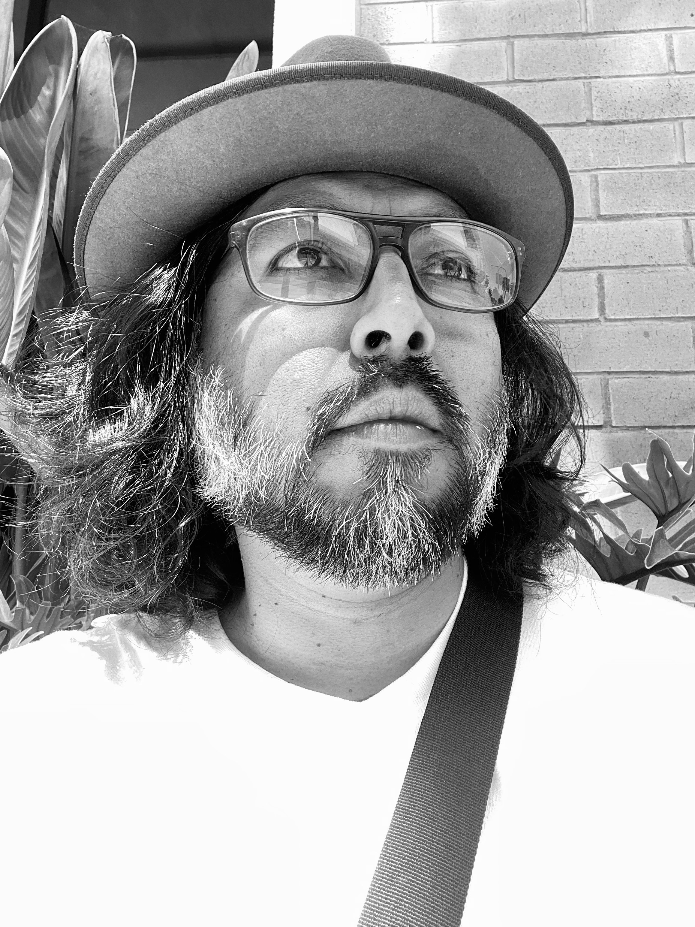 Osvaldo &ldquo;Ozzie&rdquo; Rios &mdash; Digital Marketing Architect and commercial photographer based in SoCal